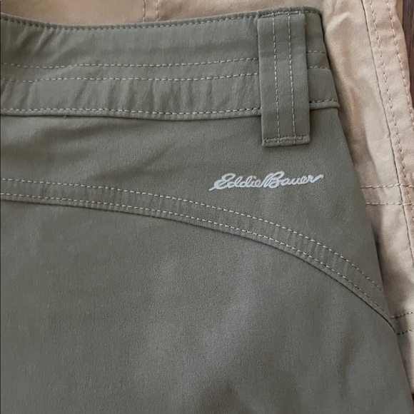 Women's Eddie Bauer short $12 each or discount for multiple purchase - Picture 13 of 16